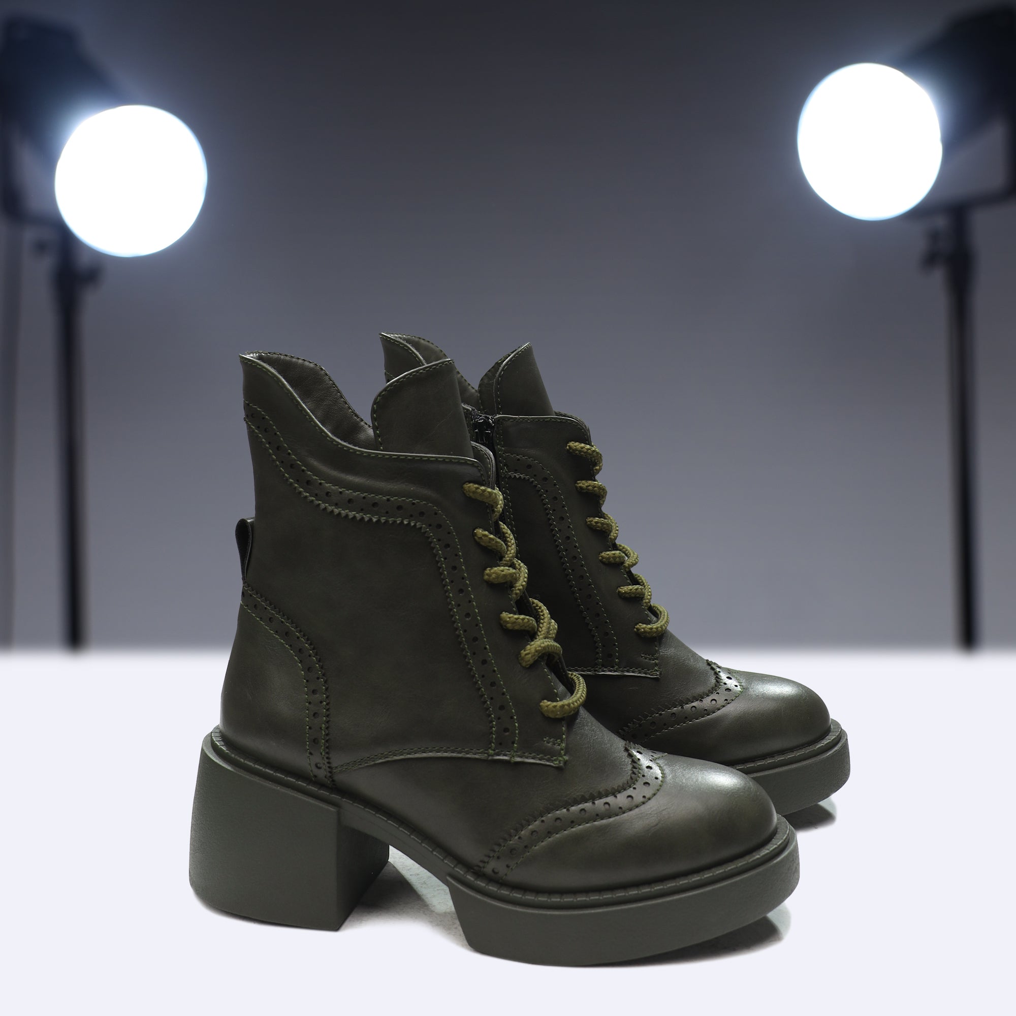 Brogue Style Lace Up Heel Boots - Green