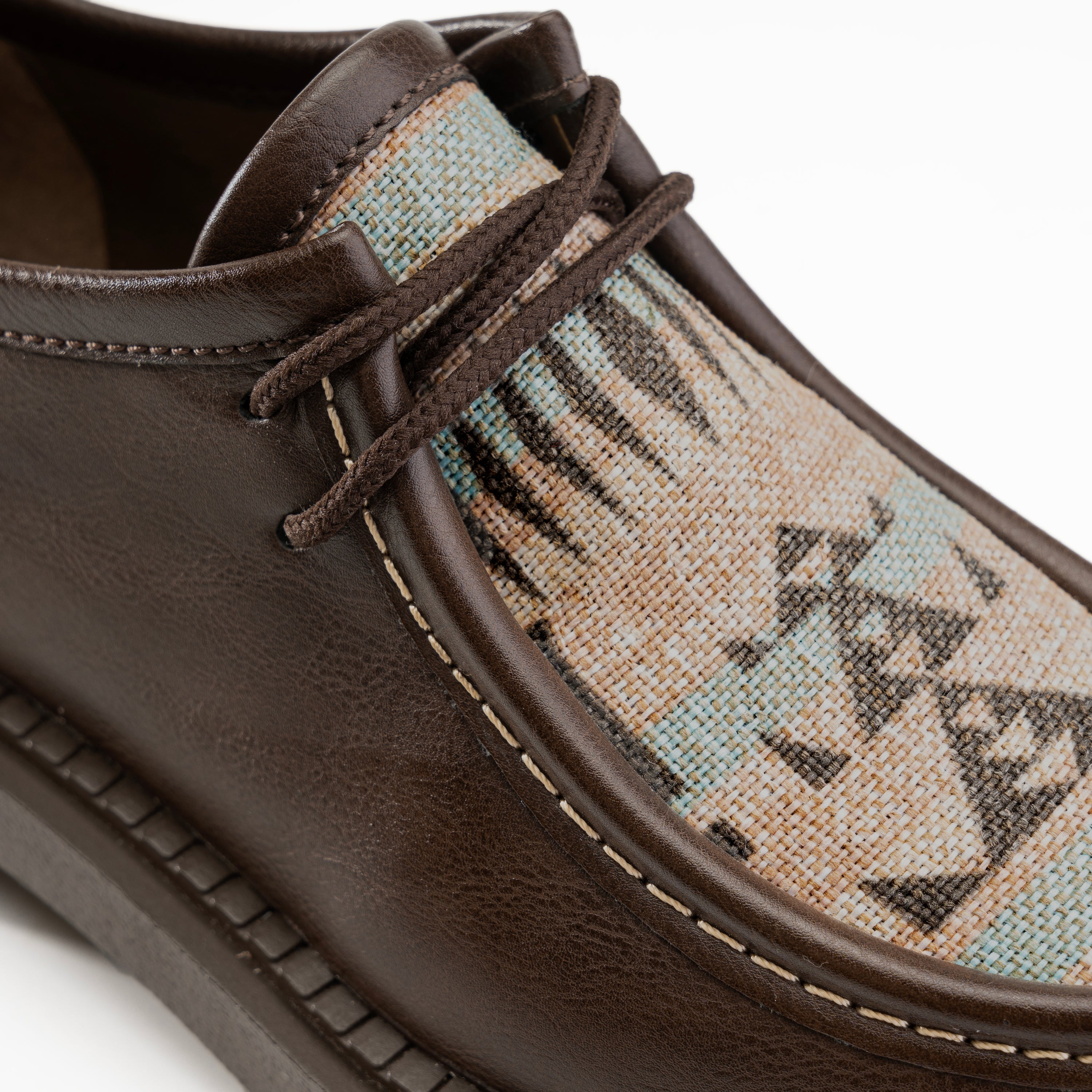 Patterned Lace-Up Platform Loafers - Brown