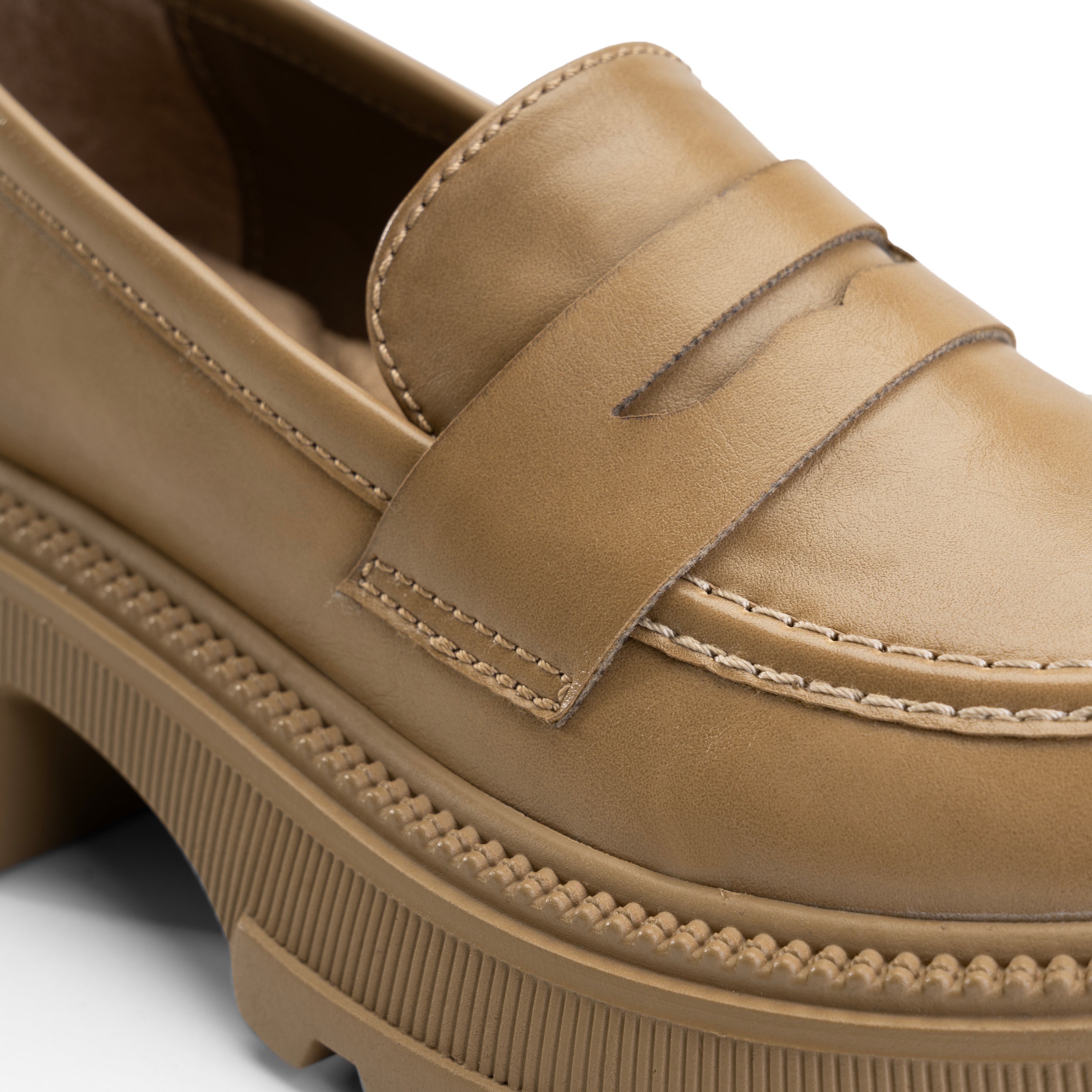 Trailblazer Chunky Loafers - Sandy Beige