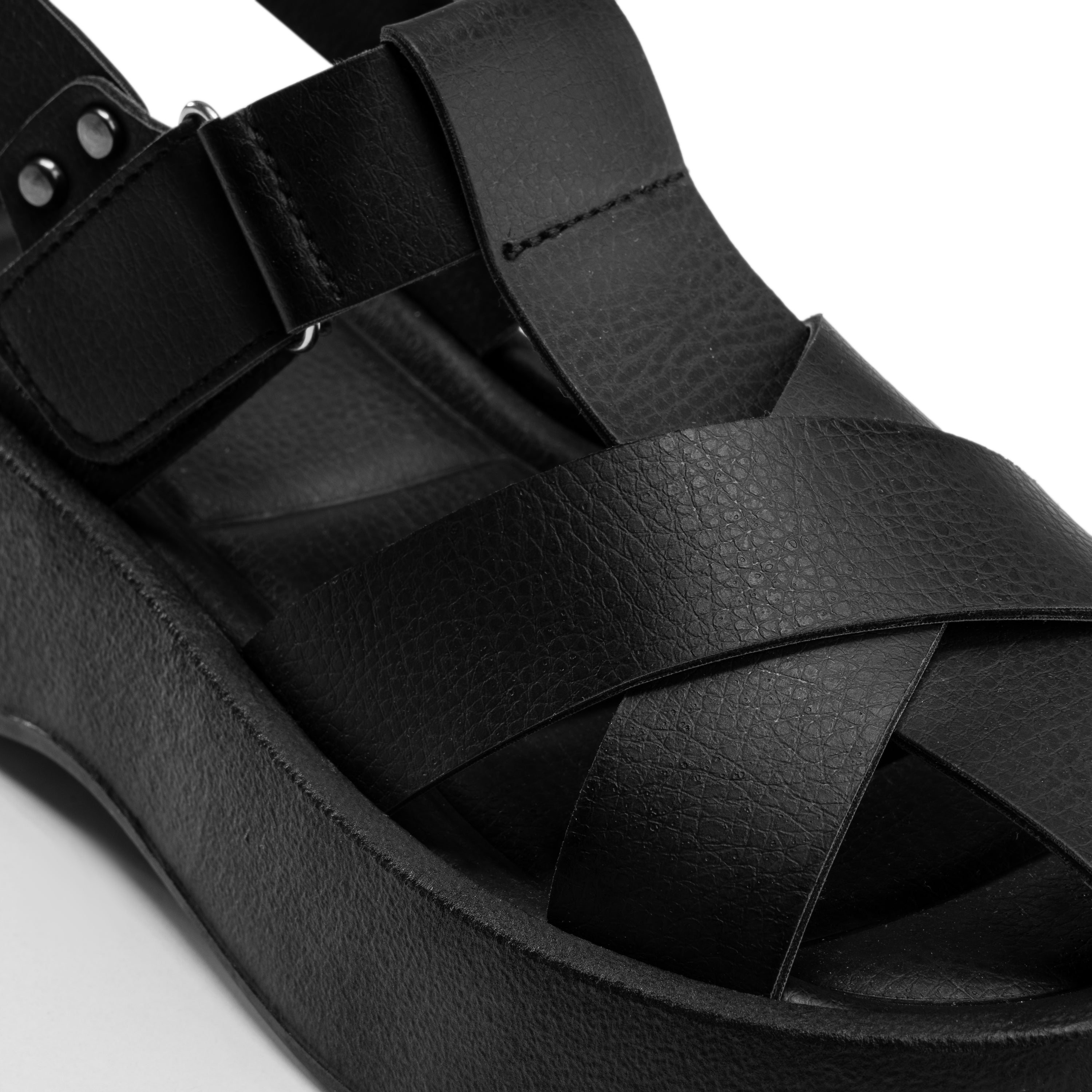 Textured Cross-Band Platforms - Black