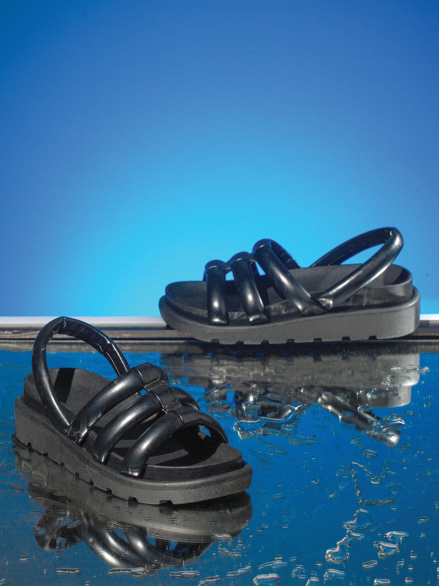 Tripple Strapy Sandals - Black