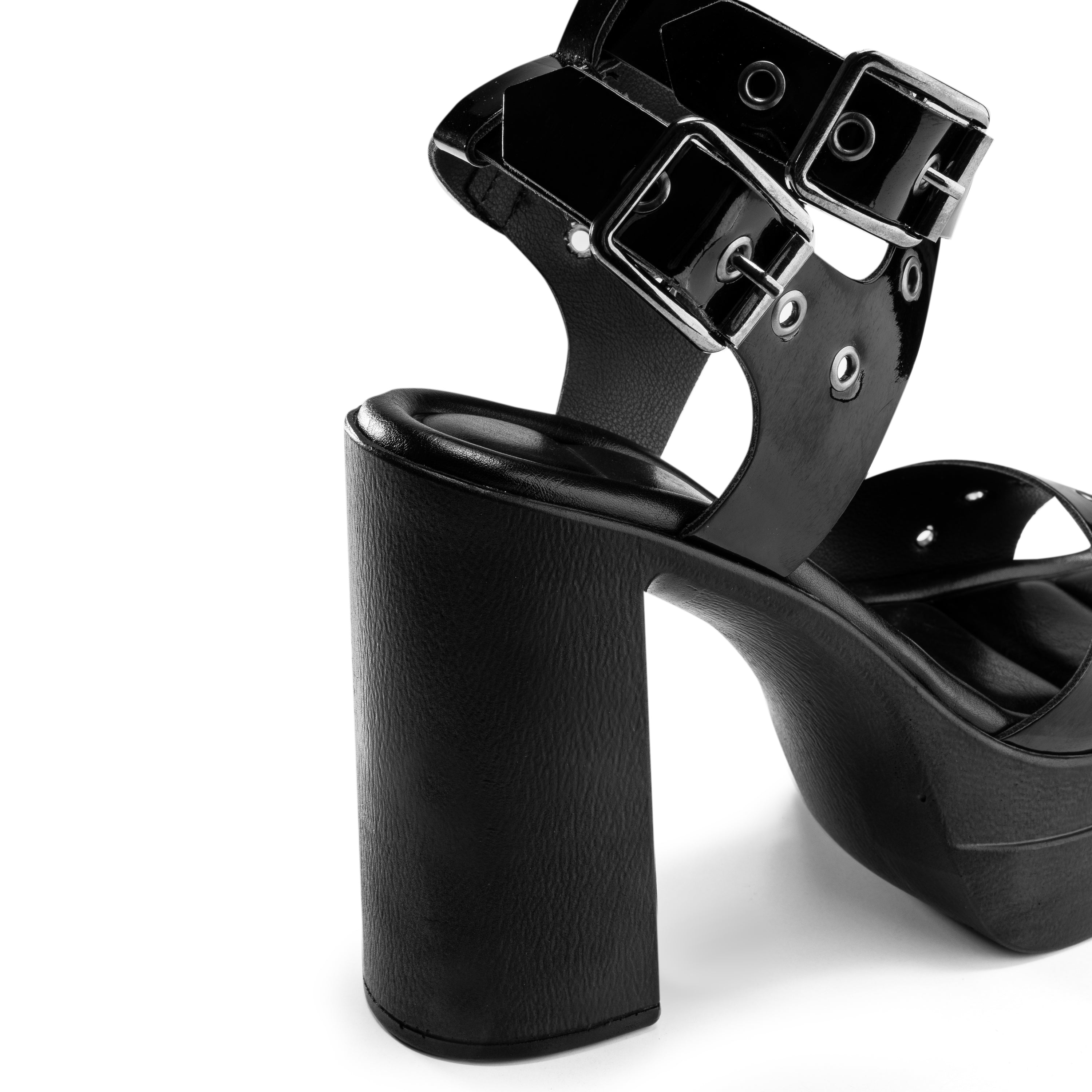 Grommet Glam Heels - Black