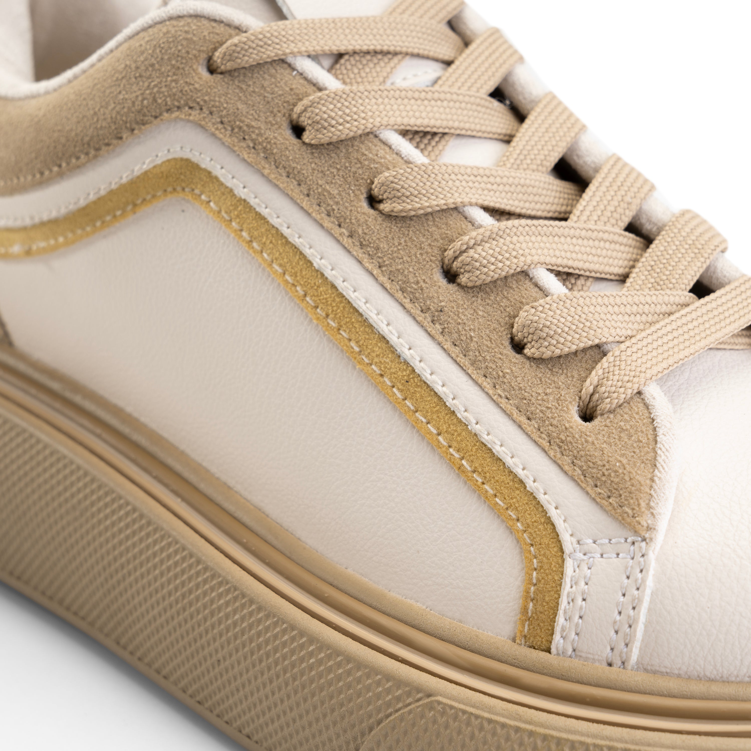 Cosmopolitan Chic Sneaker - Neutral Beige