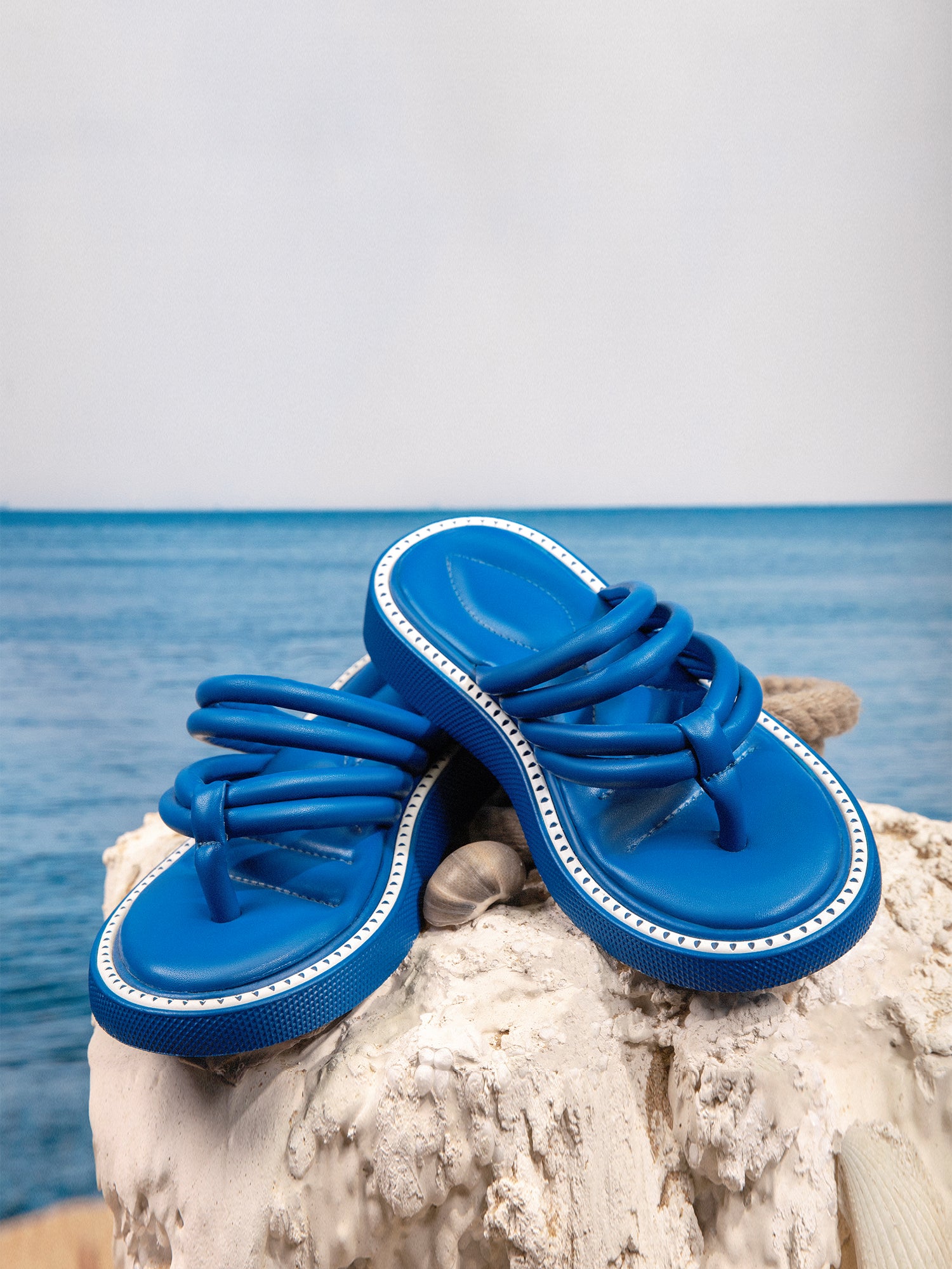 Comfy Padded Toe Slippers - Blue