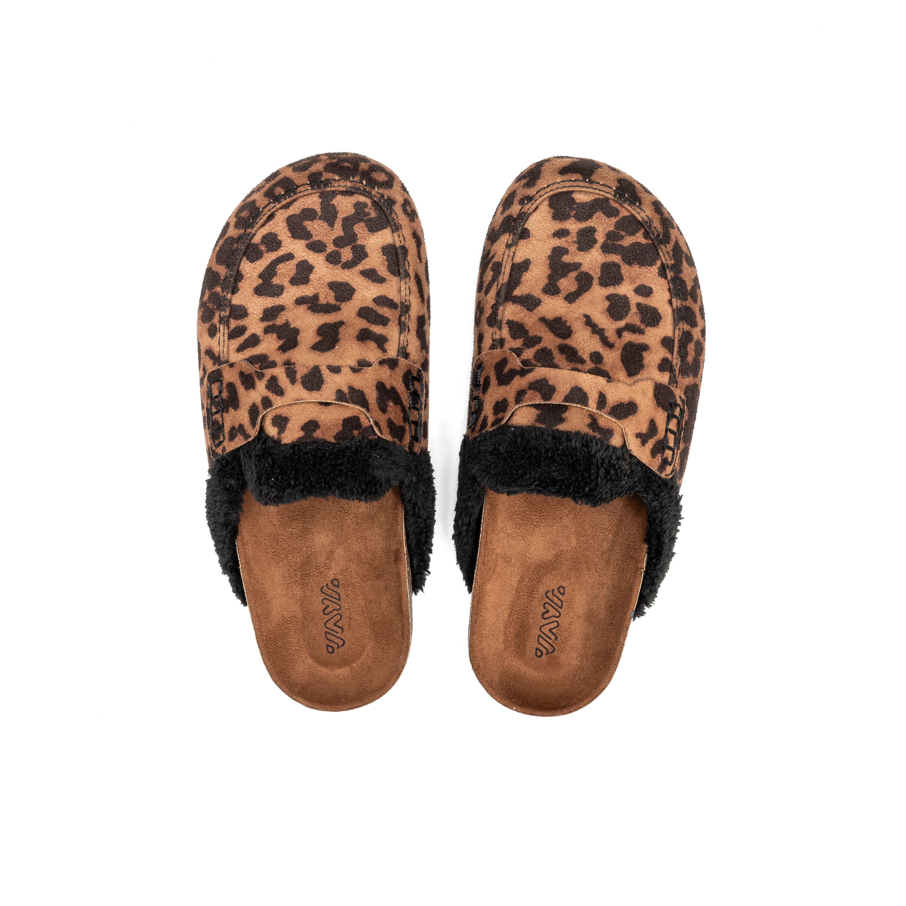 Leopard Print Fleece-Lined Clogs – Wildly Cozy Comfort