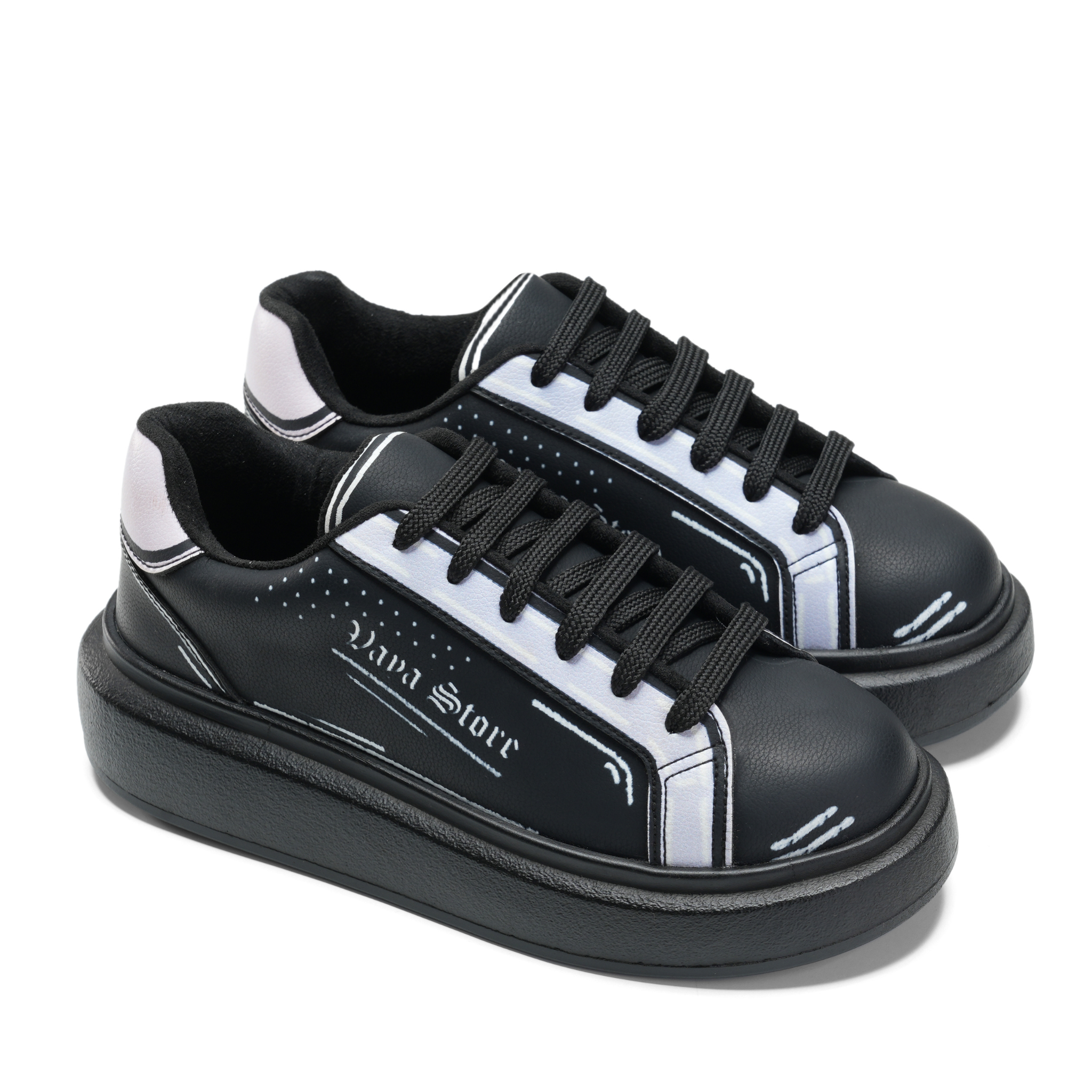 Bold & Stylish Sneakers for a Modern Look - Black