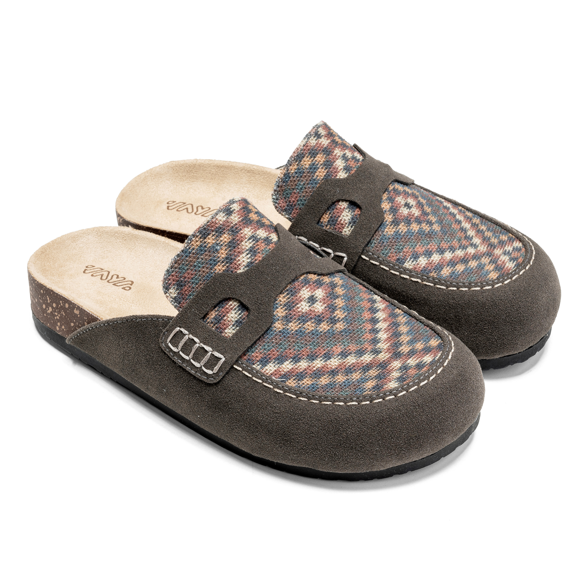 Classic Plaid Suede Clogs – Cozy Style with a Touch of Tradition