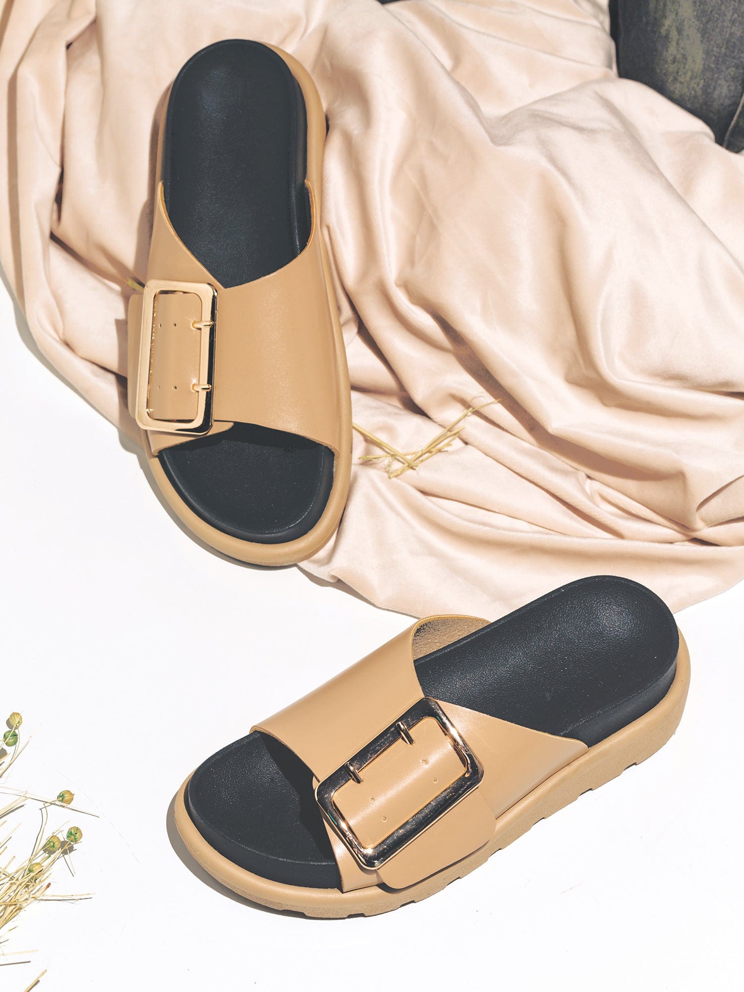 Buckle Comfy Slippers - Beige