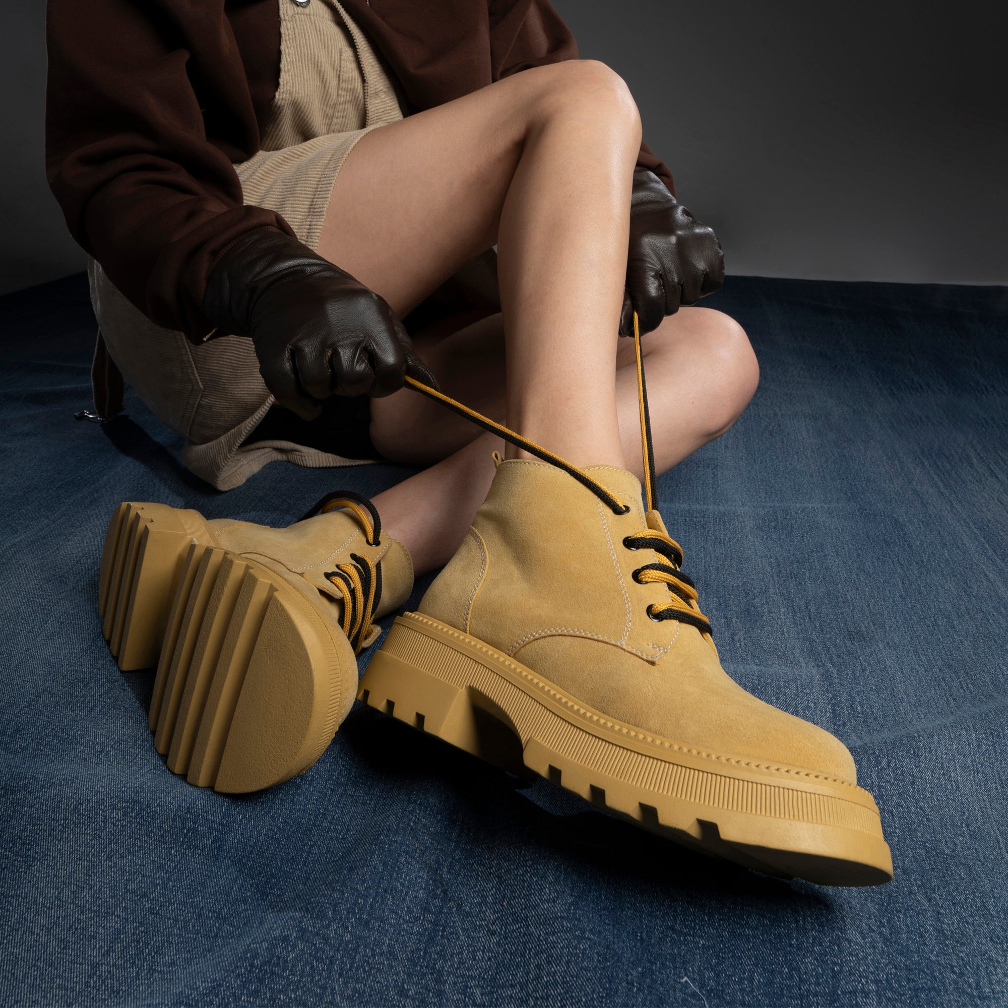 Plain Suede Laceup Boots - Yellow