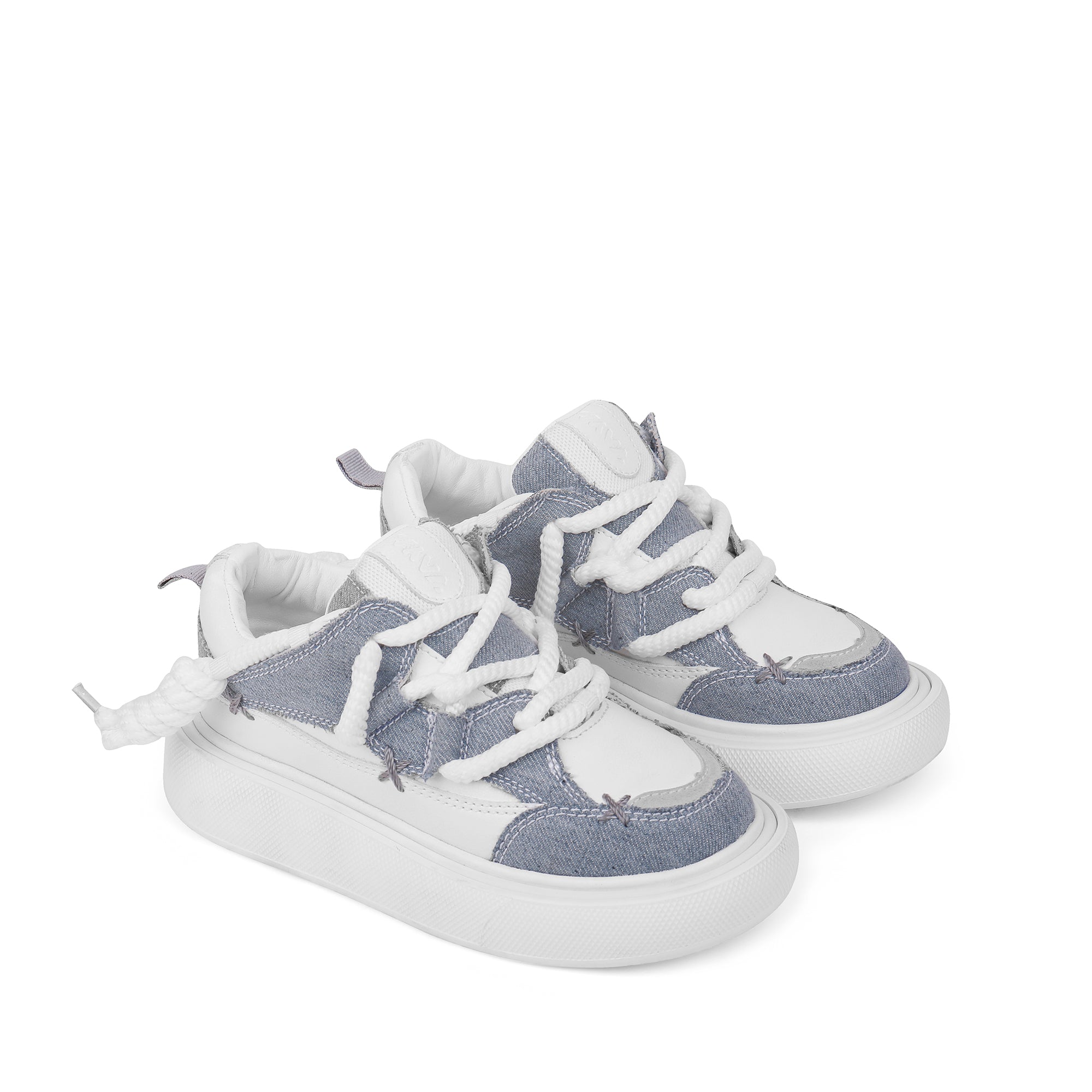 Chunky Lace Low-Top Sneakers - Light Jeans