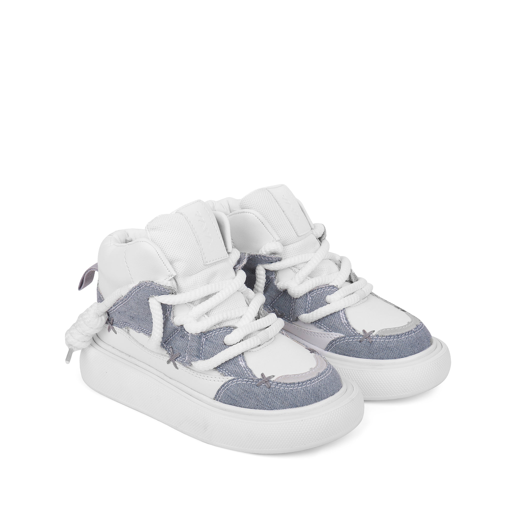 High-Top Chunky Lace Sneakers - Light jeans