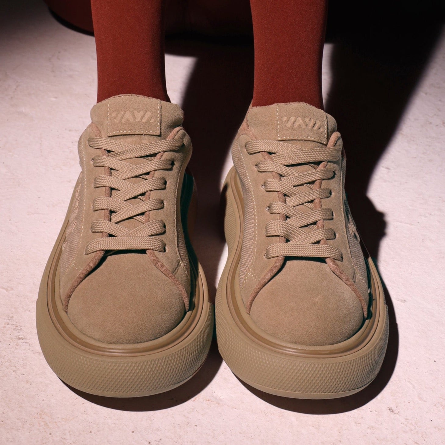 Nomad Luxe Sneaker - Classic Beige